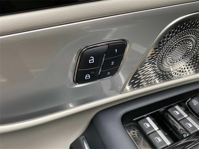 used 2025 Lincoln Nautilus car, priced at $59,724