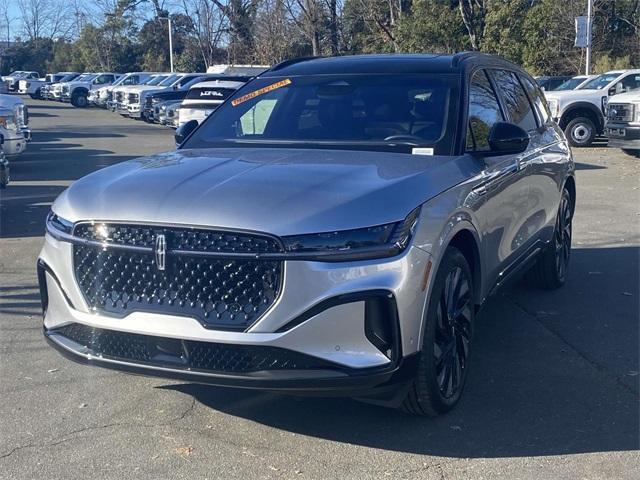 new 2024 Lincoln Nautilus car, priced at $60,611