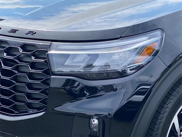 new 2025 Ford Explorer car, priced at $42,763