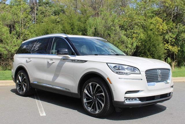 new 2024 Lincoln Aviator car, priced at $70,295