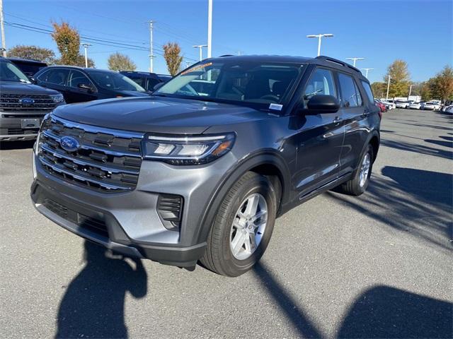 new 2025 Ford Explorer car, priced at $41,850