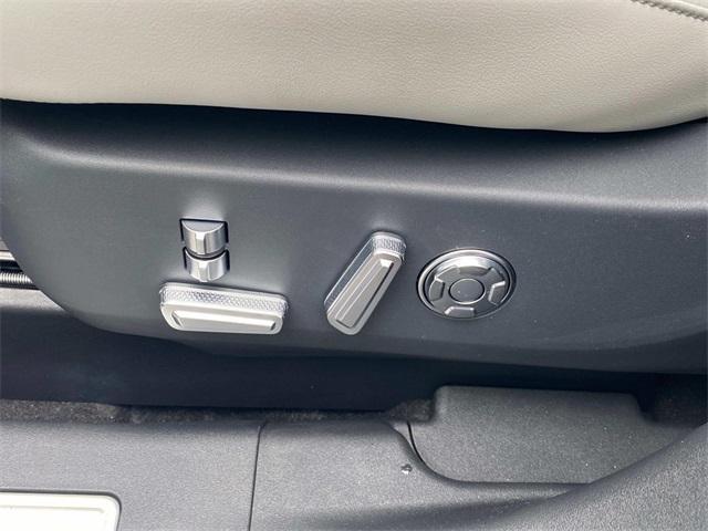 new 2026 Lincoln Nautilus car, priced at $66,701