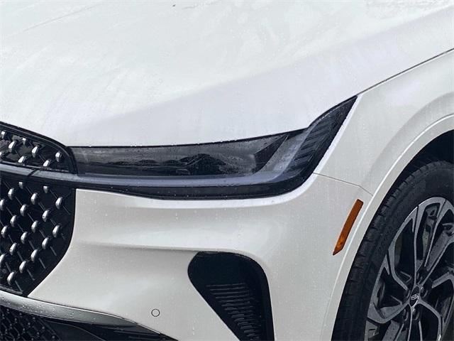 new 2026 Lincoln Nautilus car, priced at $66,701