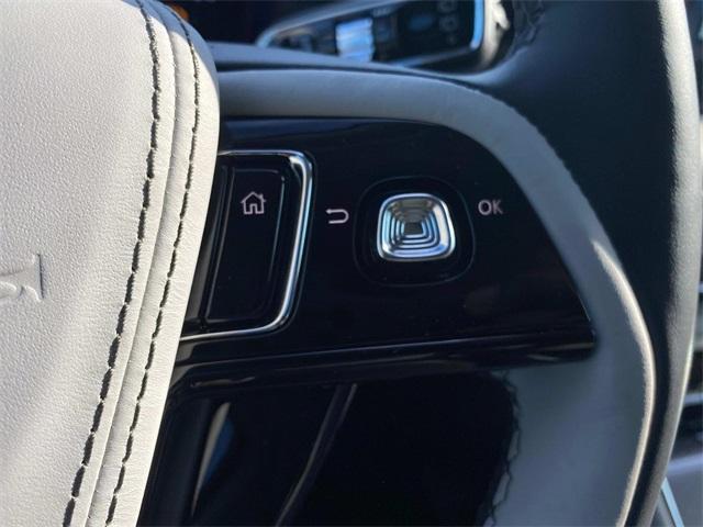 new 2025 Lincoln Aviator car, priced at $57,283