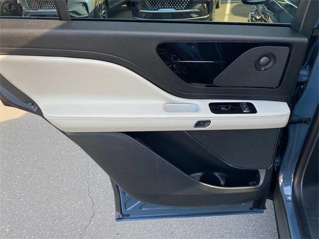 new 2025 Lincoln Aviator car, priced at $57,283