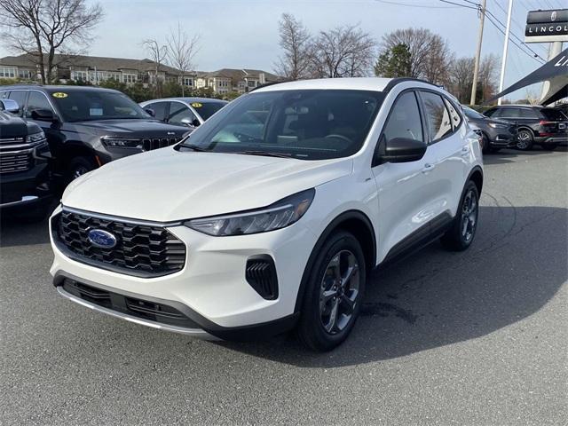 new 2025 Ford Escape car, priced at $32,076