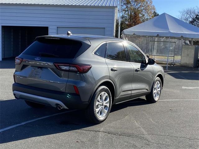 new 2025 Ford Escape car, priced at $26,914