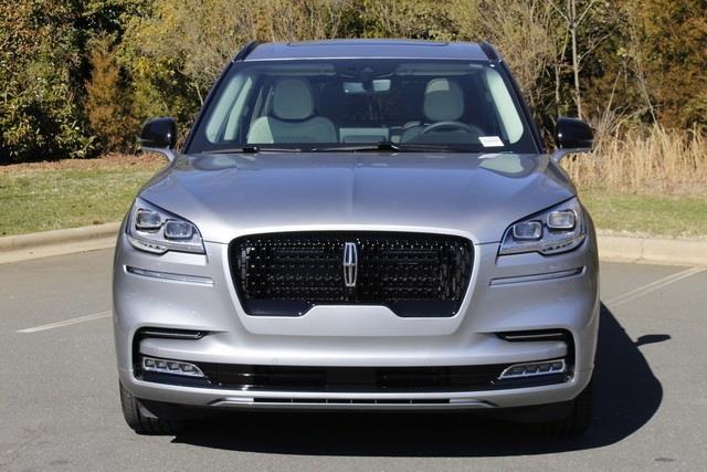 new 2024 Lincoln Aviator car, priced at $75,350