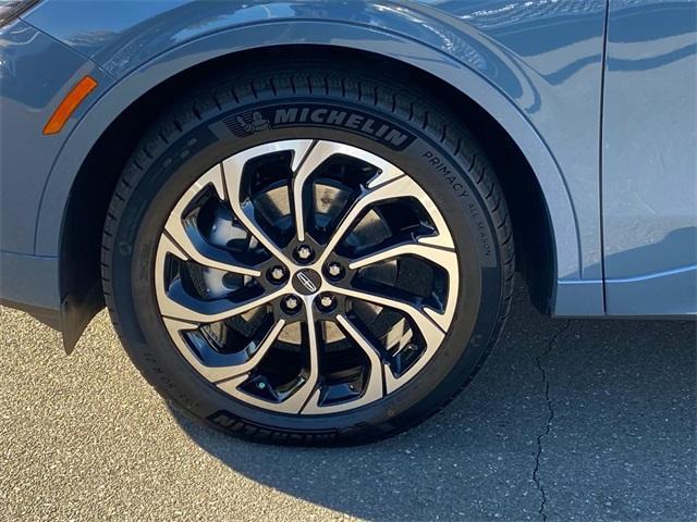 new 2026 Lincoln Nautilus car, priced at $62,424