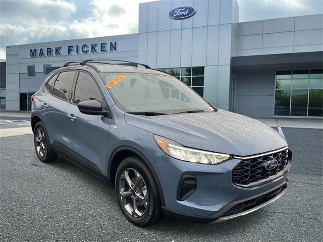 new 2025 Ford Escape car, priced at $29,651