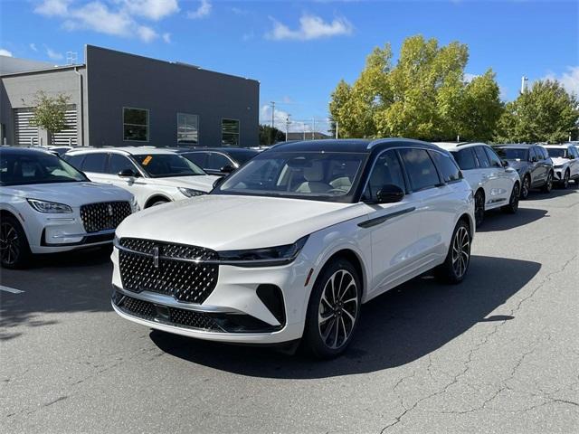 new 2024 Lincoln Nautilus car, priced at $74,695