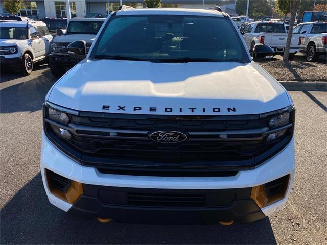 new 2025 Ford Expedition car, priced at $85,315