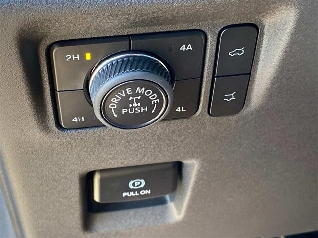 new 2025 Ford Expedition car, priced at $85,315