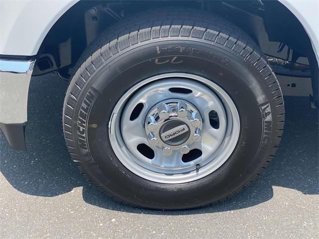 new 2025 Ford F-250 car, priced at $60,499
