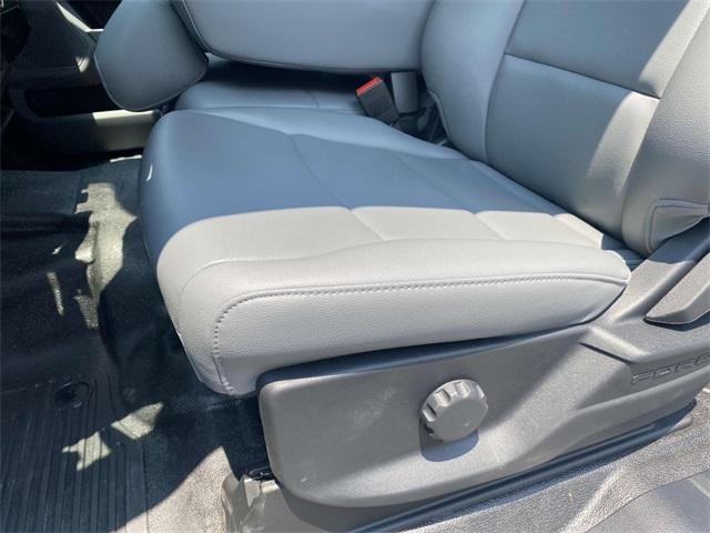 new 2025 Ford F-250 car, priced at $60,499