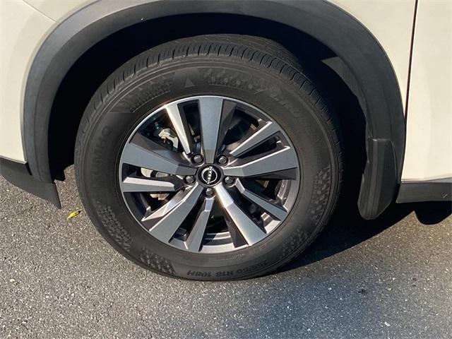 used 2022 Nissan Pathfinder car, priced at $31,682