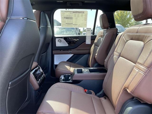 new 2025 Lincoln Aviator car, priced at $77,331