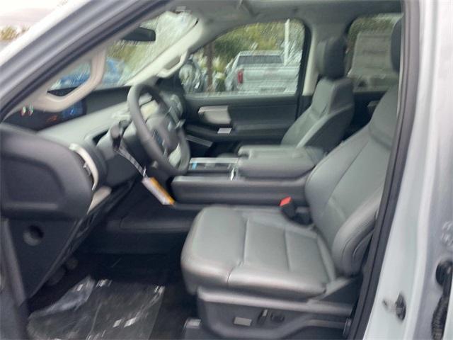 new 2025 Ford Expedition car, priced at $69,720