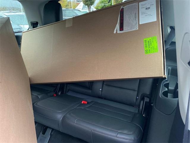 new 2025 Ford Expedition car, priced at $69,720