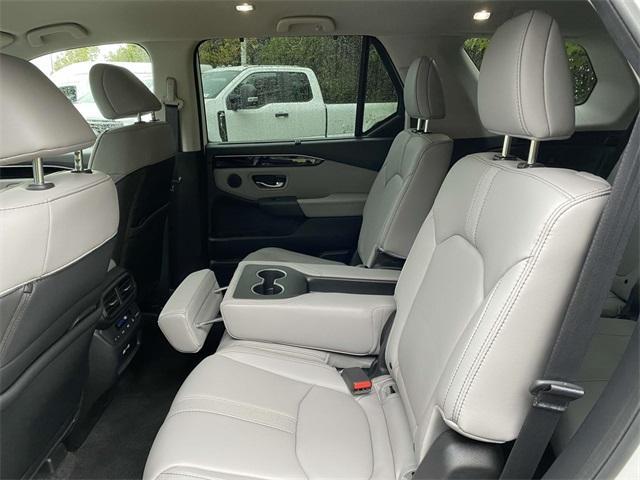 used 2023 Honda Pilot car, priced at $37,801