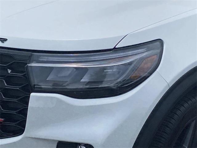 new 2025 Ford Explorer car, priced at $57,867