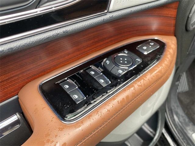 used 2023 Lincoln Navigator L car, priced at $54,190