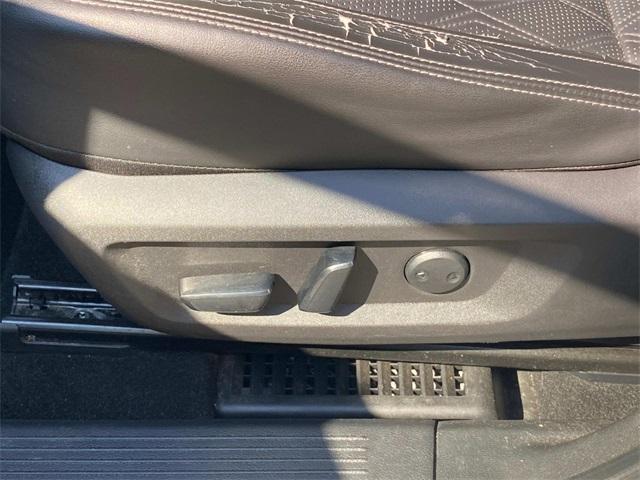 used 2021 Nissan Rogue car, priced at $23,574