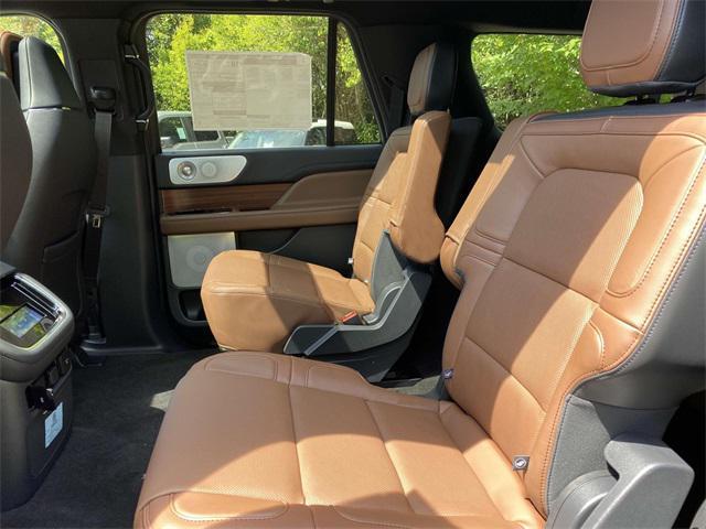 new 2024 Lincoln Navigator L car, priced at $104,635