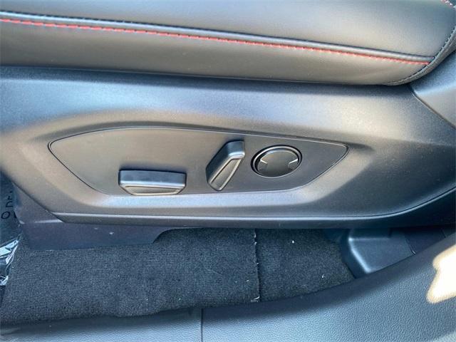 new 2025 Ford Explorer car, priced at $44,268