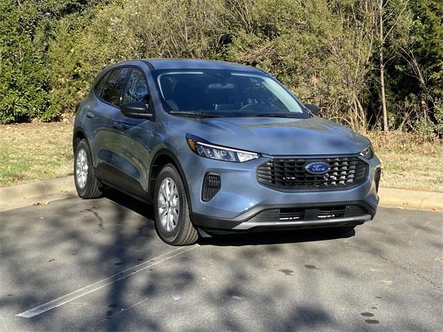 new 2025 Ford Escape car, priced at $27,804