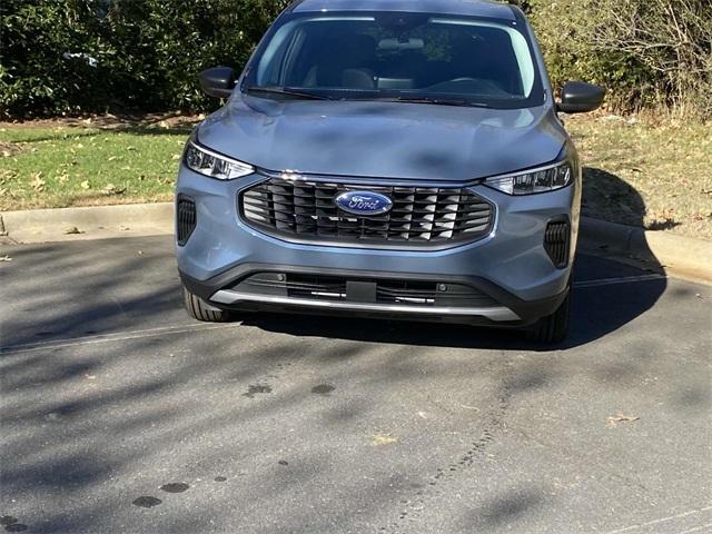 new 2025 Ford Escape car, priced at $27,804