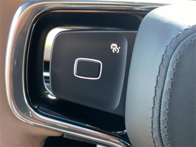 new 2025 Lincoln Navigator car, priced at $119,835