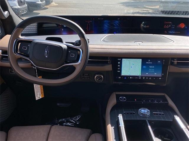 new 2025 Lincoln Navigator car, priced at $119,835