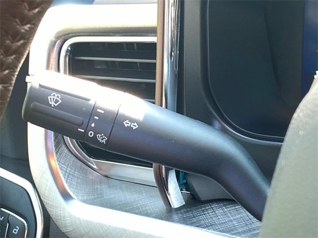 new 2025 Ford F-250 car, priced at $91,598