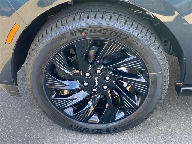 new 2025 Lincoln Navigator L car, priced at $111,575