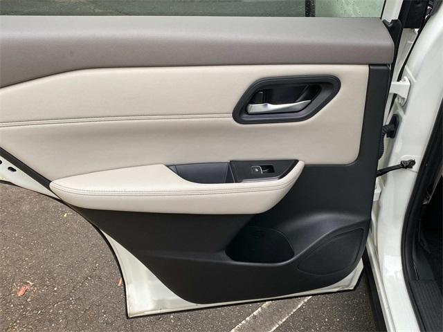 used 2023 Nissan Rogue car, priced at $22,712