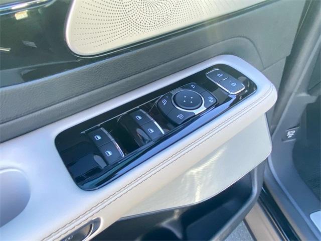 new 2025 Lincoln Aviator car, priced at $70,543