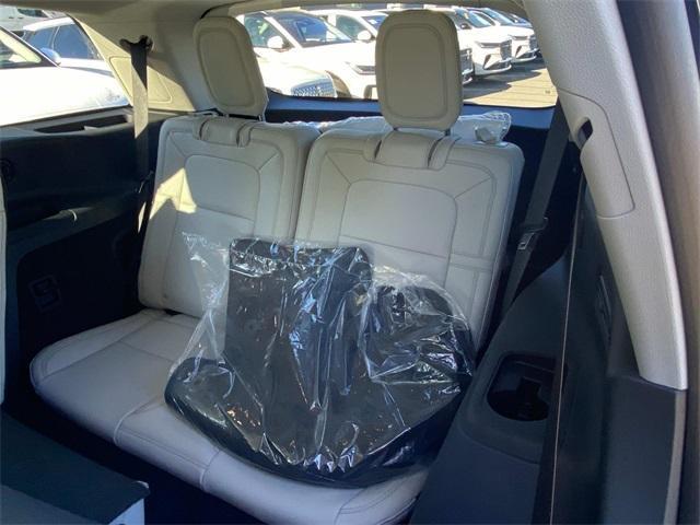 new 2025 Lincoln Aviator car, priced at $70,543