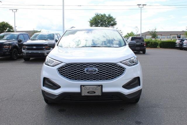 new 2024 Ford Edge car, priced at $30,191