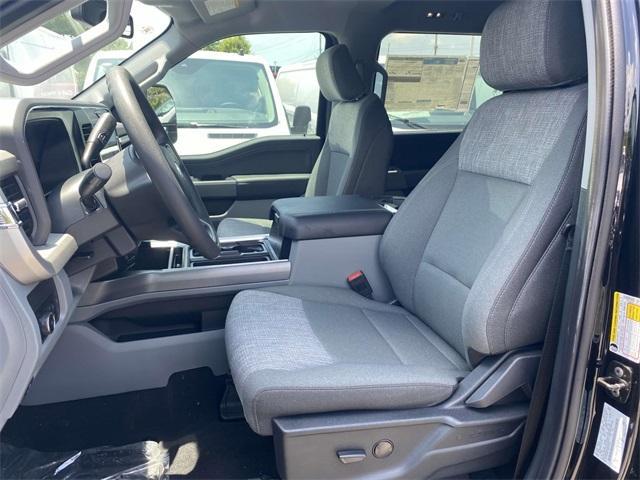 new 2025 Ford F-250 car, priced at $73,713
