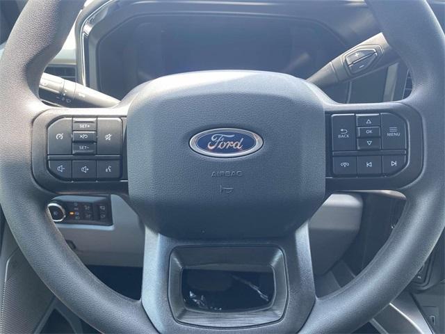 new 2025 Ford F-250 car, priced at $73,713