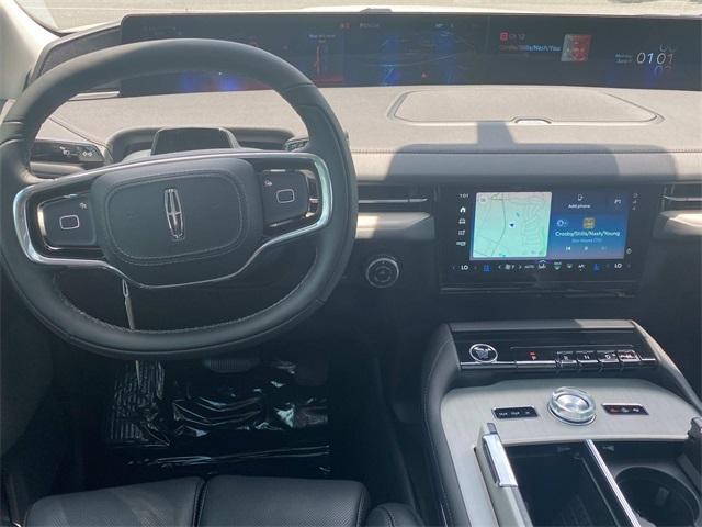 new 2025 Lincoln Navigator L car, priced at $109,050