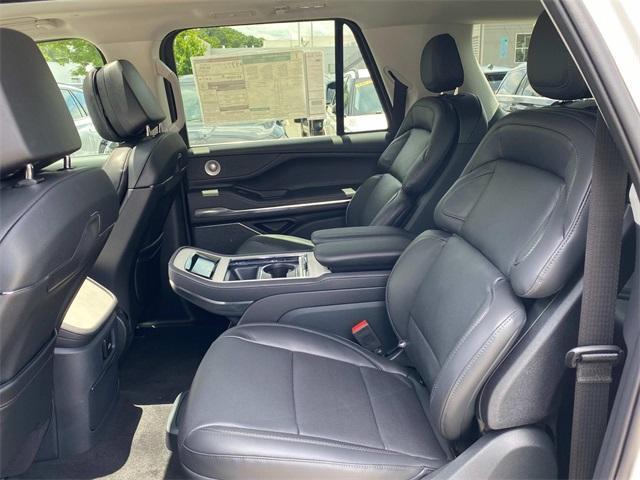 new 2025 Lincoln Navigator L car, priced at $109,050