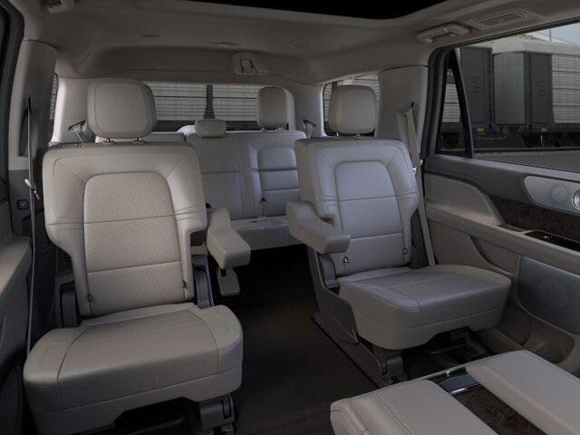 new 2024 Lincoln Navigator car, priced at $100,560