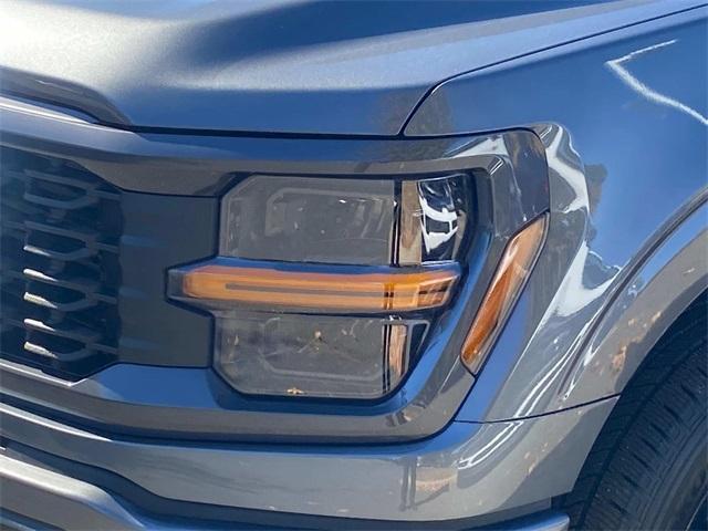new 2025 Ford F-150 car, priced at $43,179