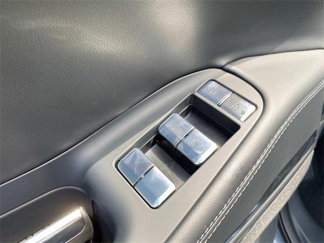 new 2025 Lincoln Navigator car, priced at $109,305