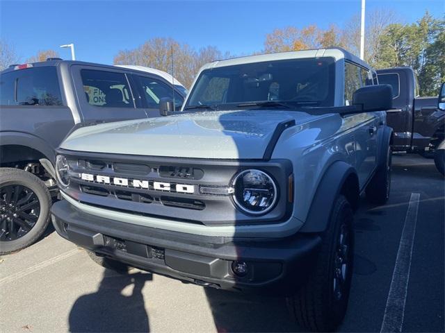 new 2024 Ford Bronco car, priced at $45,816