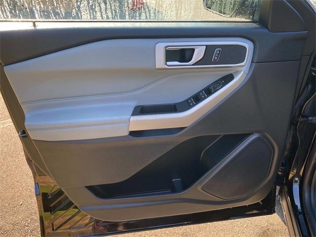 used 2022 Ford Explorer car, priced at $30,293