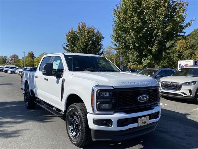 new 2024 Ford F-250 car, priced at $52,927