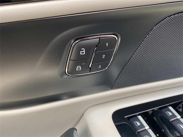 new 2026 Lincoln Nautilus car, priced at $58,502